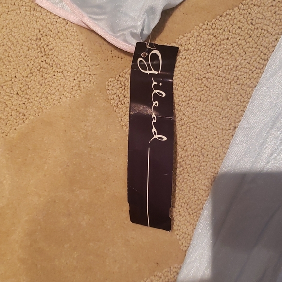 Vintage Gilead Nylon Robe, Size M - Picture 6 of 9